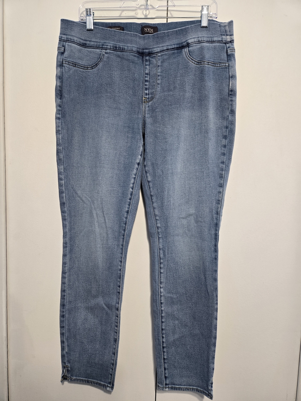 NYDJ Alina Legging Jeans Womens Medium Blue Lift Tuck Pull On Stretch‎ Skinny